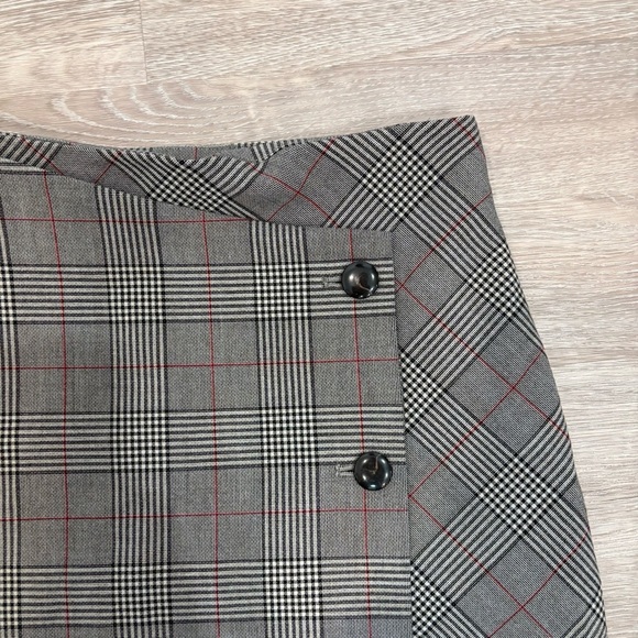 Babaton Aritzia Billy Midi Slim Fit Pencil Gray Plaid Skirt sz 00 - Picture 3 of 10